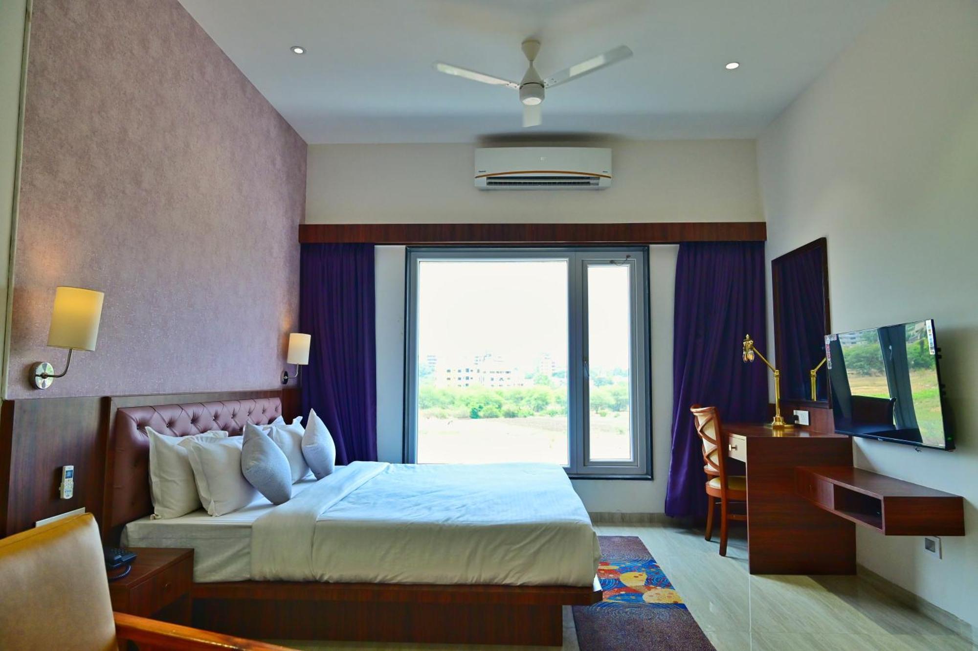 The One Hotel Nashik Extérieur photo
